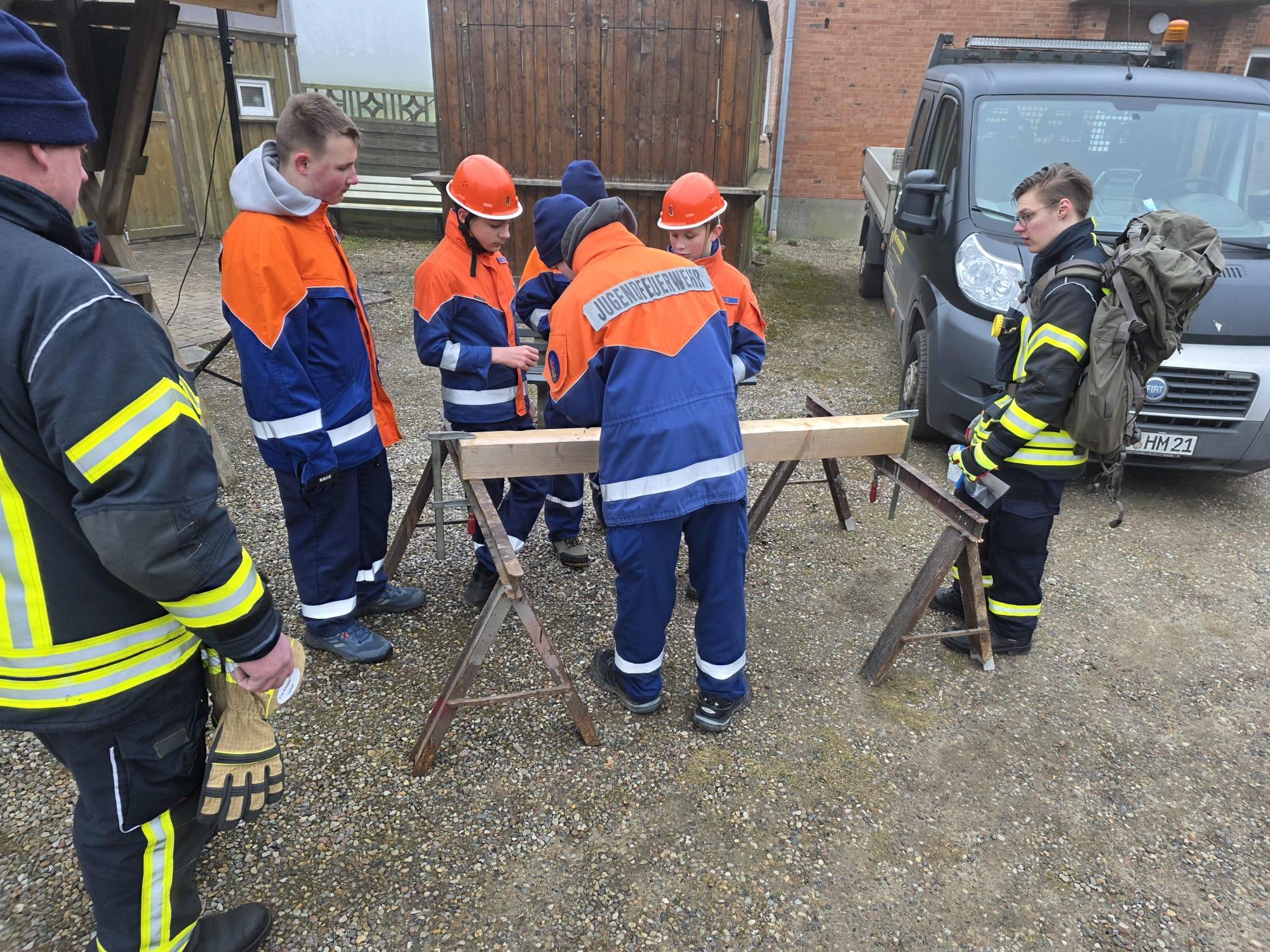 Nachtmarsch der Jugendfeuerwehren